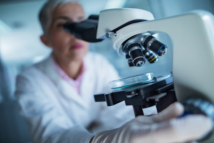 Over 2,300 women are still waiting on repeat smear test results Over 2,300 women are still waiting on repeat smear test results