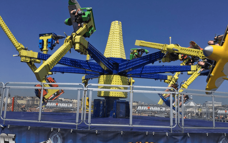 Four people injured after spinning fairground ride ‘comes loose’ in UK Four people injured after spinning fairground ride ‘comes loose’ in UK
