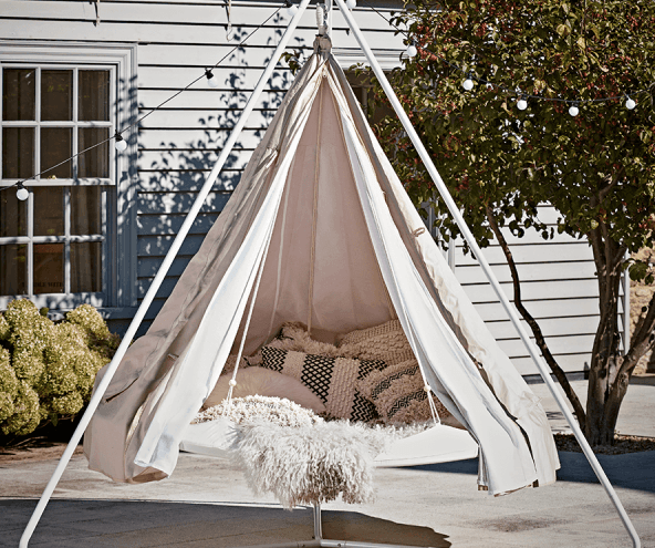 This hanging garden tent will blow your budget (but it’ll be SO worth it!) This hanging garden tent will blow your budget (but it’ll be SO worth it!)