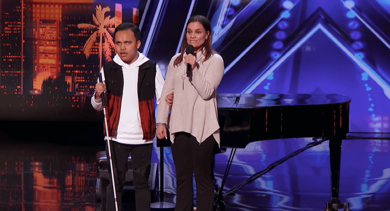 Need a lift? You have to see this man’s incredible America’s Got Talent audition Need a lift? You have to see this man’s incredible America’s Got Talent audition