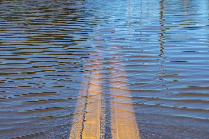 Met Éireann warns of flooding risk as weather continues to be grim enough for the day Met Éireann warns of flooding risk as weather continues to be grim enough for the day