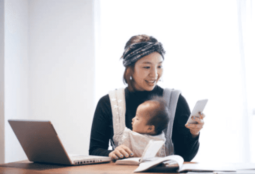 This office lets new parents bring their baby to work until they’re six months old This office lets new parents bring their baby to work until they’re six months old