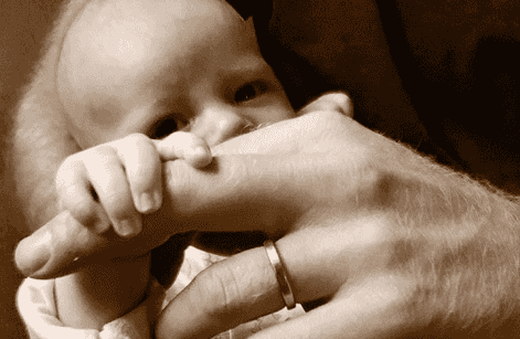 New photo of baby Archie shared to wish Prince Harry a happy Father’s Day New photo of baby Archie shared to wish Prince Harry a happy Father’s Day