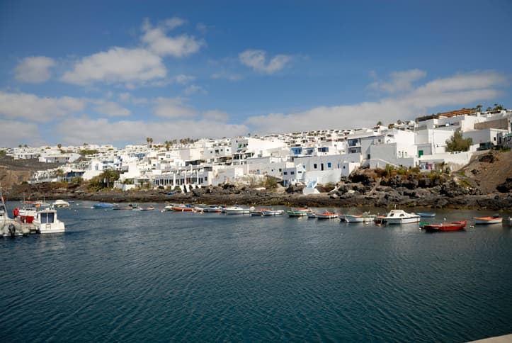 Update: A 15-year-old Irish boy has died after 15-foot fall in Lanzarote Update: A 15-year-old Irish boy has died after 15-foot fall in Lanzarote