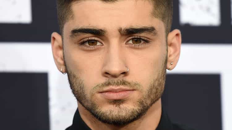 Zayn Malik not in attendence of his little sister Safaa’s wedding day Zayn Malik not in attendence of his little sister Safaa’s wedding day