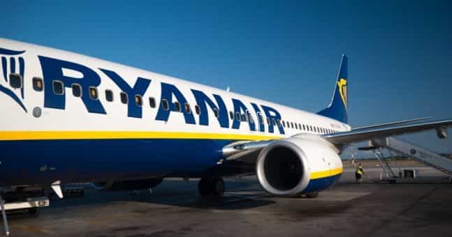 LADS! Ryanair is having an unreal autumn sale, with flights from just €4.99 LADS! Ryanair is having an unreal autumn sale, with flights from just €4.99