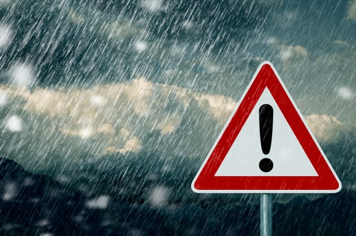 Met Eireann has extended the orange and yellow warnings for the whole country Met Eireann has extended the orange and yellow warnings for the whole country