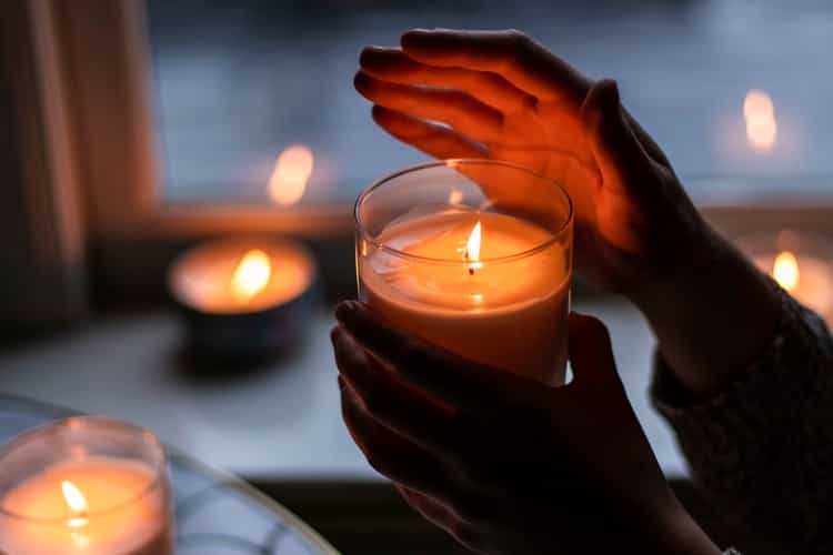 There’s a candle that lets your husband know you want some of that ‘dad bod’… There’s a candle that lets your husband know you want some of that ‘dad bod’…