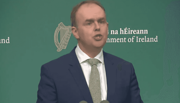Minister for Education confirms that schools will not reopen immediately after March 29 Minister for Education confirms that schools will not reopen immediately after March 29