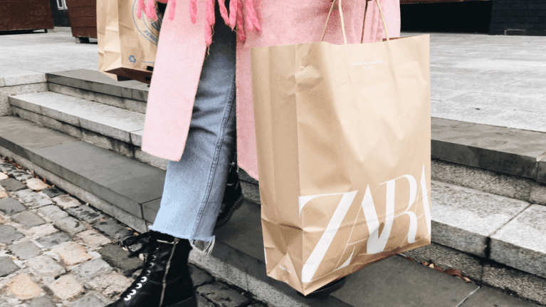 Check out the floral Zara dress you’re about to see all over Instagram Check out the floral Zara dress you’re about to see all over Instagram