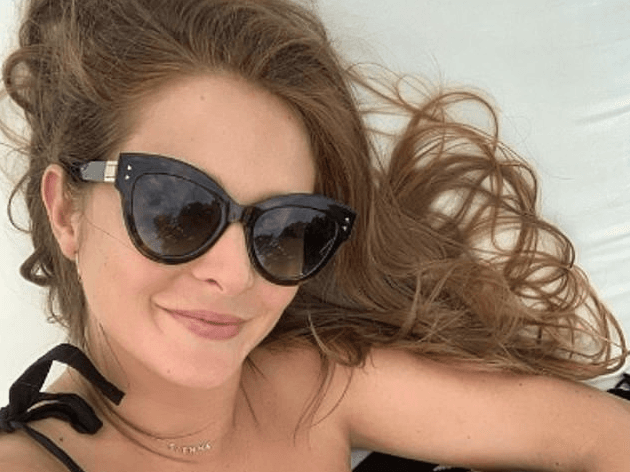 Mum confession: I used Millie Mackintosh’ lovely breastfeeding trick too Mum confession: I used Millie Mackintosh’ lovely breastfeeding trick too