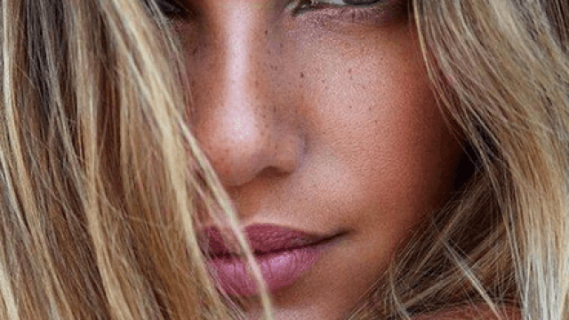 3 AMAZING beauty buys that’ll give you that gorgeous summer glow (no sun needed) 3 AMAZING beauty buys that’ll give you that gorgeous summer glow (no sun needed)