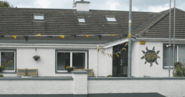 Use of shed as isolation room in Westmeath primary school prompts anger as schools return Use of shed as isolation room in Westmeath primary school prompts anger as schools return