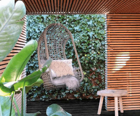 5 hanging chairs you can still get your hands on for under €300 (mostly) 5 hanging chairs you can still get your hands on for under €300 (mostly)
