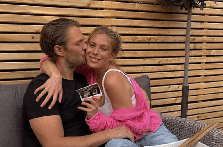 “Party of three”: Made In Chelsea star Frankie Gaff announces pregnancy “Party of three”: Made In Chelsea star Frankie Gaff announces pregnancy
