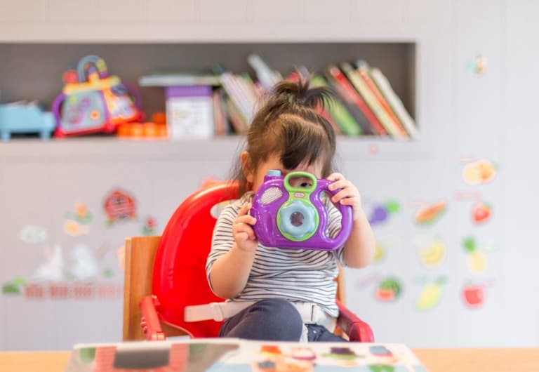 “I’m right here if you get stuck” – 9 phrases Montessori teachers use to build resilient kids “I’m right here if you get stuck” – 9 phrases Montessori teachers use to build resilient kids
