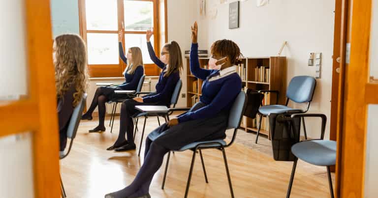 “Incredibly stressed out”: Pregnant teachers express fears about returning to school “Incredibly stressed out”: Pregnant teachers express fears about returning to school