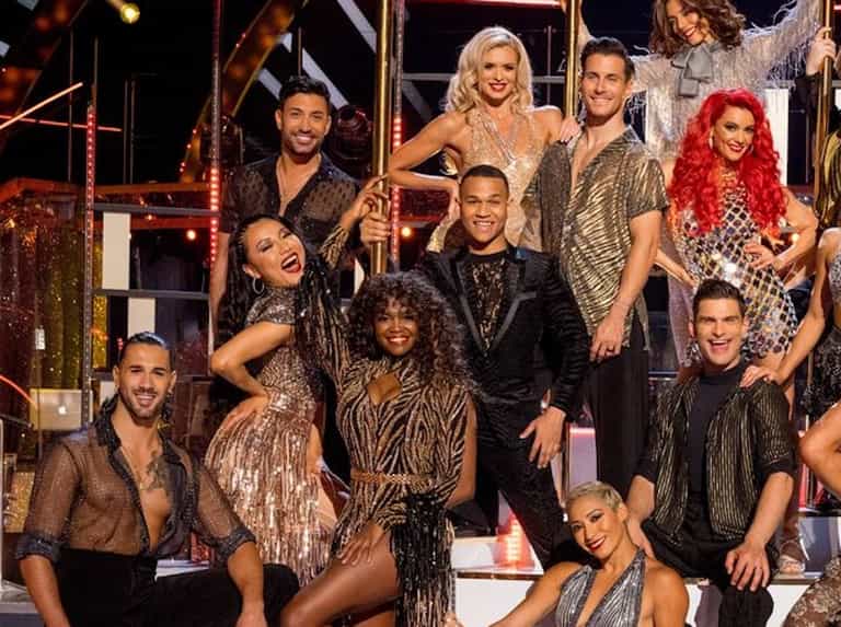 People are less than impressed with tonight’s Strictly Come Dancing result People are less than impressed with tonight’s Strictly Come Dancing result