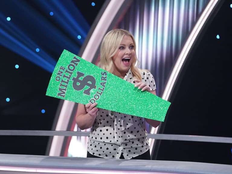 Sabrina star Melissa Joan Hart wins 1 Million dollars for youth charity Sabrina star Melissa Joan Hart wins 1 Million dollars for youth charity