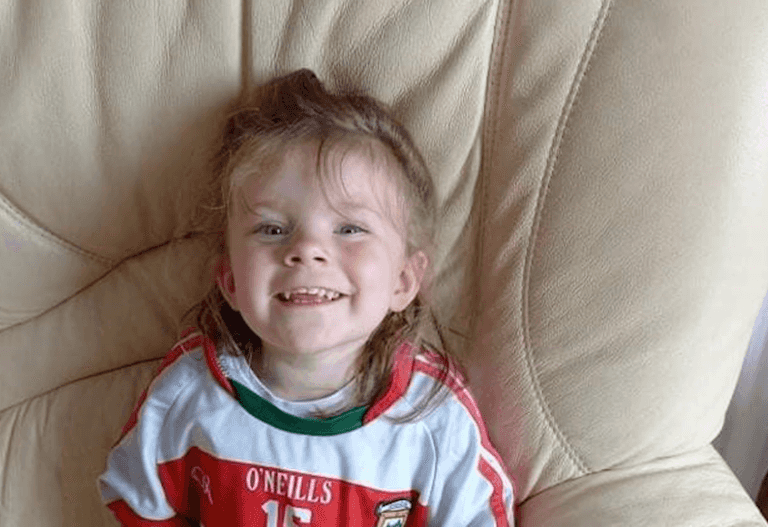 Breaking: Gardaí issue Child Rescue Alert for 2-year-old girl Breaking: Gardaí issue Child Rescue Alert for 2-year-old girl