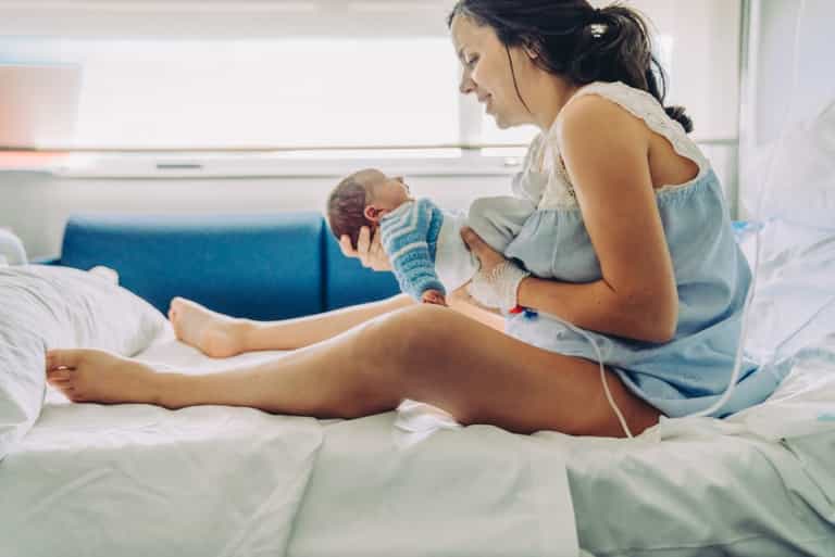Minister Donnelly “doing absolutely everything” to resolve maternity restrictions Minister Donnelly “doing absolutely everything” to resolve maternity restrictions