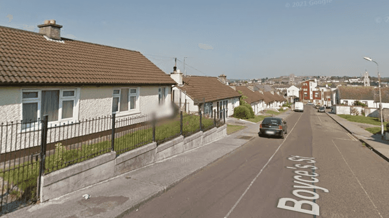 Gardaí issue urgent appeal after elderly man and woman threatened at knife point during burglary Gardaí issue urgent appeal after elderly man and woman threatened at knife point during burglary