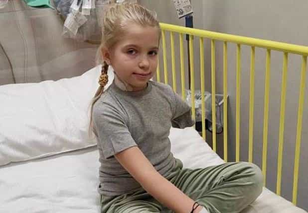 Young Ukrainian girl who lost her arm hopes Russian troops “didn’t mean to hurt” her Young Ukrainian girl who lost her arm hopes Russian troops “didn’t mean to hurt” her