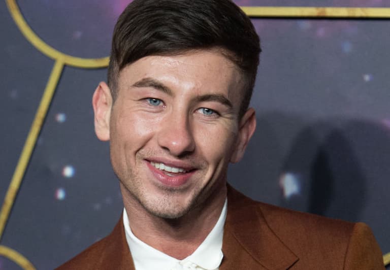 Barry Keoghan enjoys a lovely Hollywood hike with baby son Brando Barry Keoghan enjoys a lovely Hollywood hike with baby son Brando