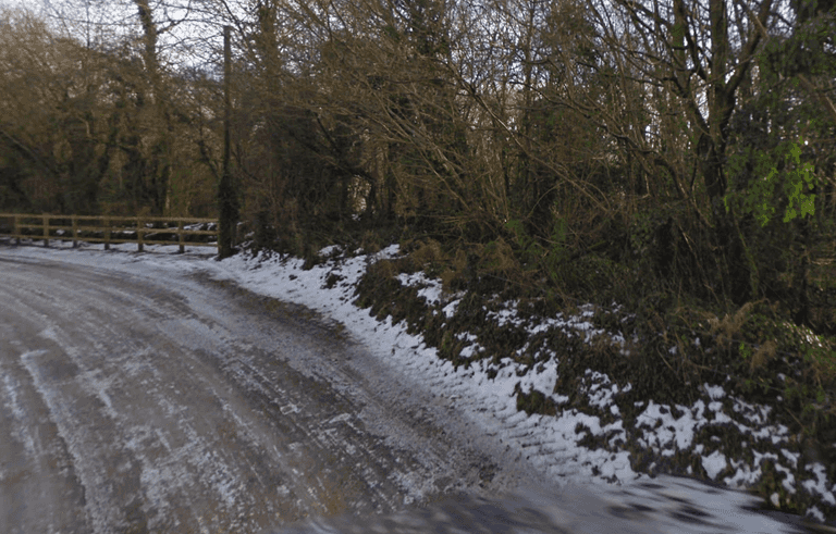 Woman in critical condition following three-vehicle collision in Sligo Woman in critical condition following three-vehicle collision in Sligo