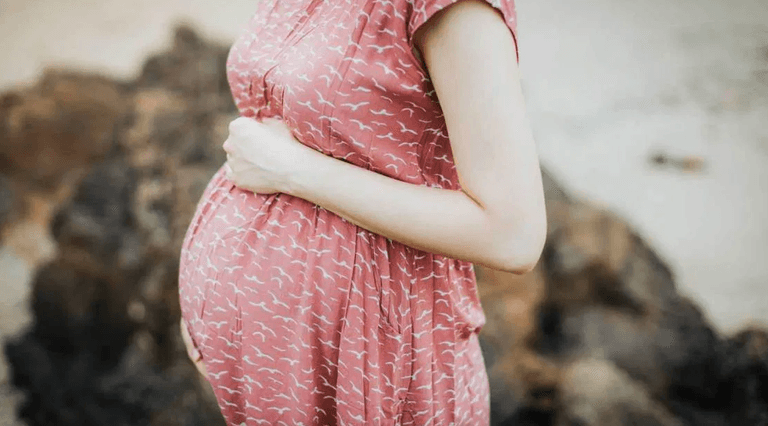 Leftover baby cells stay inside your body forever – even after a miscarriage Leftover baby cells stay inside your body forever – even after a miscarriage