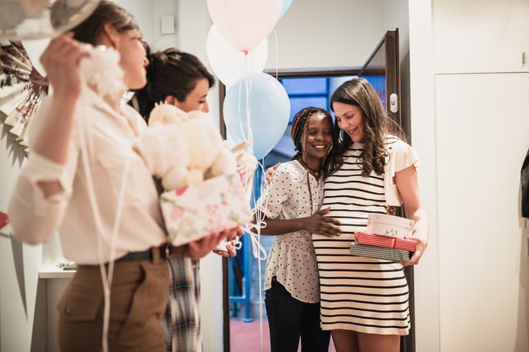 People outraged as man throws lavish baby shower for wife – then keeps gifted money for himself People outraged as man throws lavish baby shower for wife – then keeps gifted money for himself