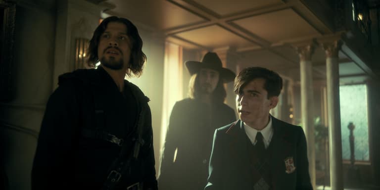 Netflix releases trailer for Umbrella Academy season 3 starring Robert Sheehan Netflix releases trailer for Umbrella Academy season 3 starring Robert Sheehan