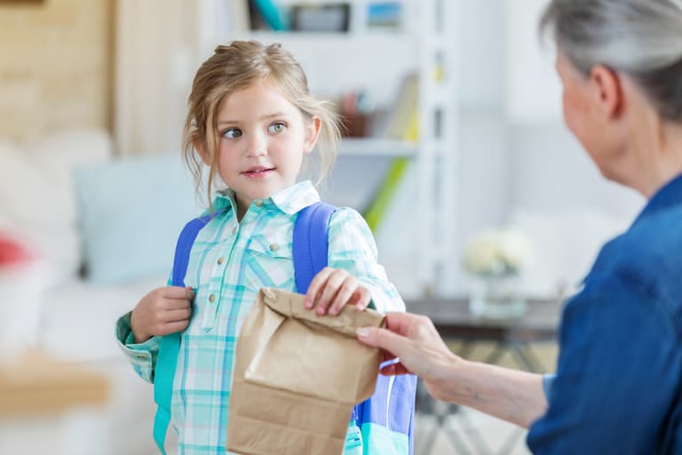 Mum shocked as school phones her for including THIS in her daughter’s lunch box Mum shocked as school phones her for including THIS in her daughter’s lunch box