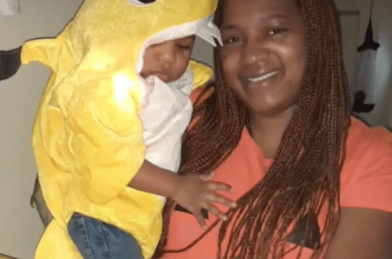 Tributes paid to mum and two young children after tragic park death Tributes paid to mum and two young children after tragic park death