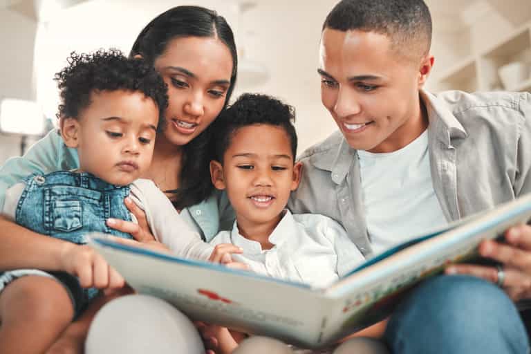 Parenting expert reveals four things you should never say to your kids – and what to replace them with Parenting expert reveals four things you should never say to your kids – and what to replace them with