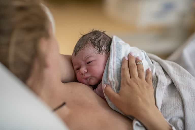New C-Section technique allows mum to be ‘more connected’ with baby during birth New C-Section technique allows mum to be ‘more connected’ with baby during birth