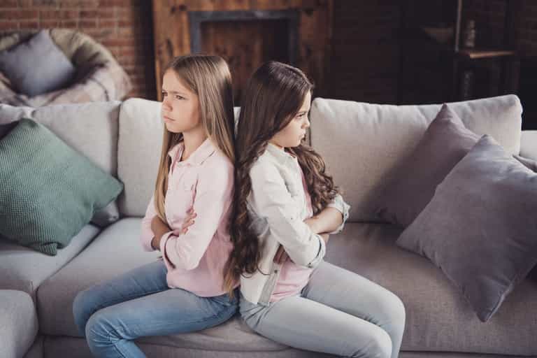 Parenting expert shares what causes sibling rivalry Parenting expert shares what causes sibling rivalry