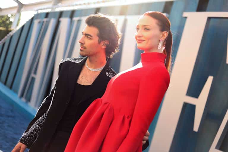 Sophie Turner shares letter proving she and Joe Jonas planned UK move before divorce Sophie Turner shares letter proving she and Joe Jonas planned UK move before divorce