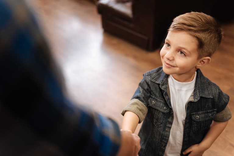 ‘How can I introduce my new boyfriend to my child without confusing her?’ ‘How can I introduce my new boyfriend to my child without confusing her?’
