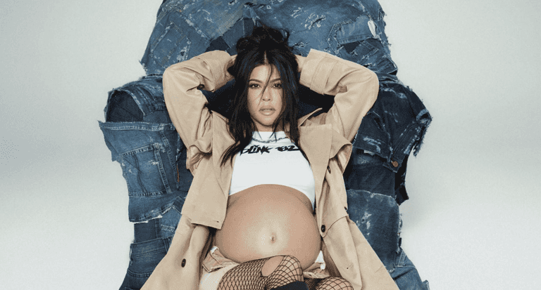 Kourtney Kardashian responds to criticism about being pregnant at 44 Kourtney Kardashian responds to criticism about being pregnant at 44