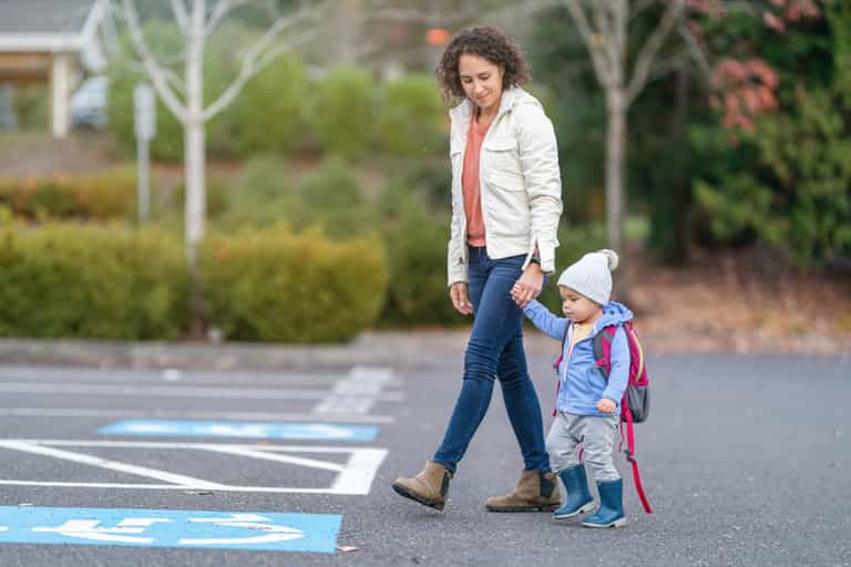 Nursery worker shares most inconvenient things parents can do when dropping kids off Nursery worker shares most inconvenient things parents can do when dropping kids off