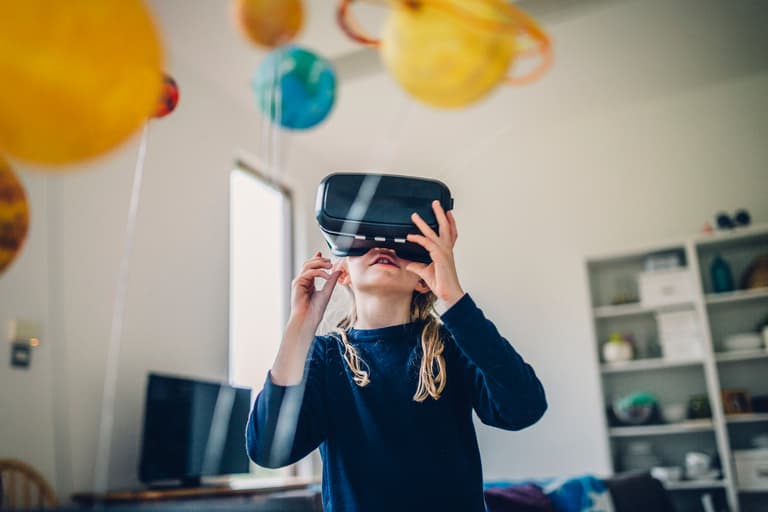 Digital Dilemma: Striking a balance as kids grow up in a screen-filled world Digital Dilemma: Striking a balance as kids grow up in a screen-filled world