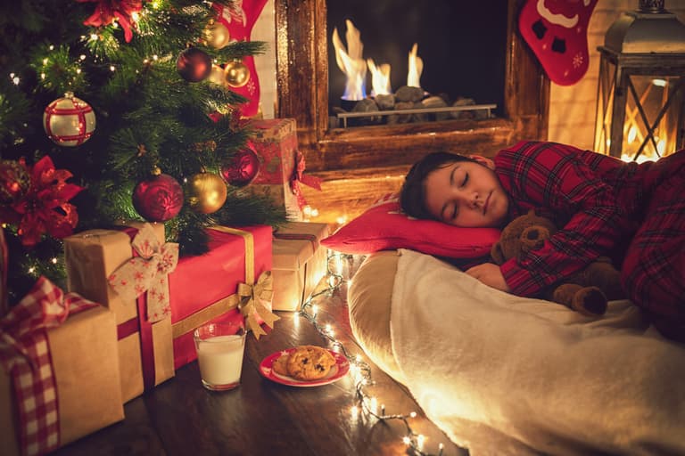 Expert explains how Christmas trees can improve your quality of sleep Expert explains how Christmas trees can improve your quality of sleep