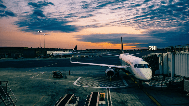 Toddler terrified after a plane passenger screamed in his face for crying Toddler terrified after a plane passenger screamed in his face for crying