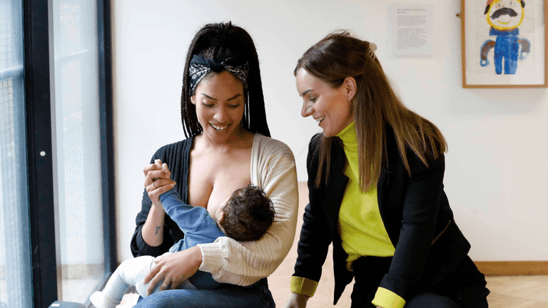 Mum of twins reveals the breastfeeding advice that made her life better Mum of twins reveals the breastfeeding advice that made her life better