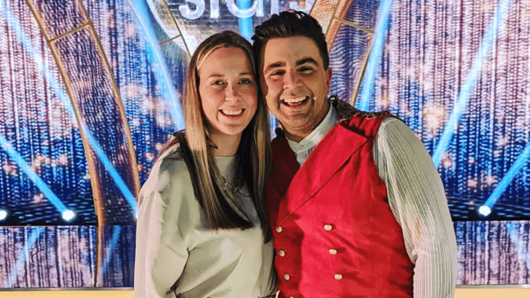 Carl Mullan and wife Aisling reveal they’re expecting their third child together Carl Mullan and wife Aisling reveal they’re expecting their third child together