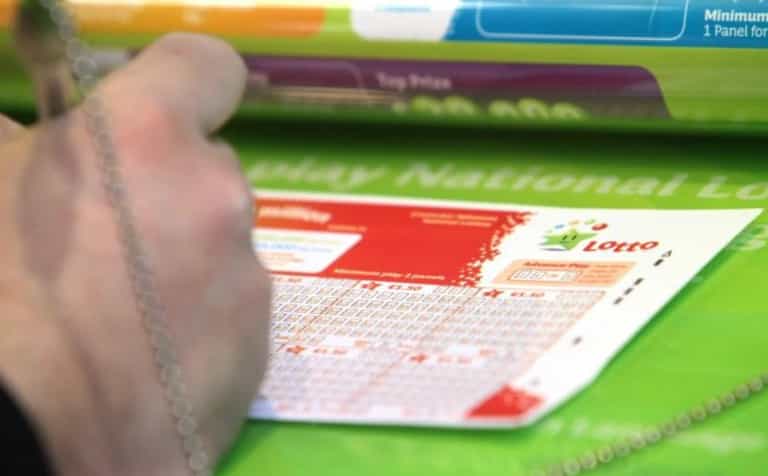 Husband’s last minute lotto ticket Christmas gift wins life-changing amount Husband’s last minute lotto ticket Christmas gift wins life-changing amount