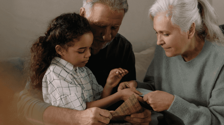 This is the one thing grandparents should never say to their grandchildren This is the one thing grandparents should never say to their grandchildren