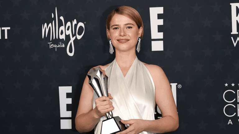 Jessie Buckley speaks out about motherhood and her words are so comforting Jessie Buckley speaks out about motherhood and her words are so comforting