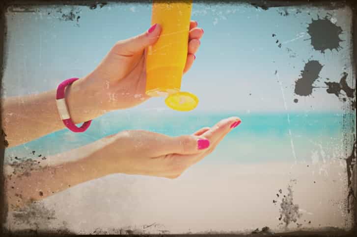 Does sunscreen cause your sensitive skin to freak out? These 4 gentle options won’t Does sunscreen cause your sensitive skin to freak out? These 4 gentle options won’t